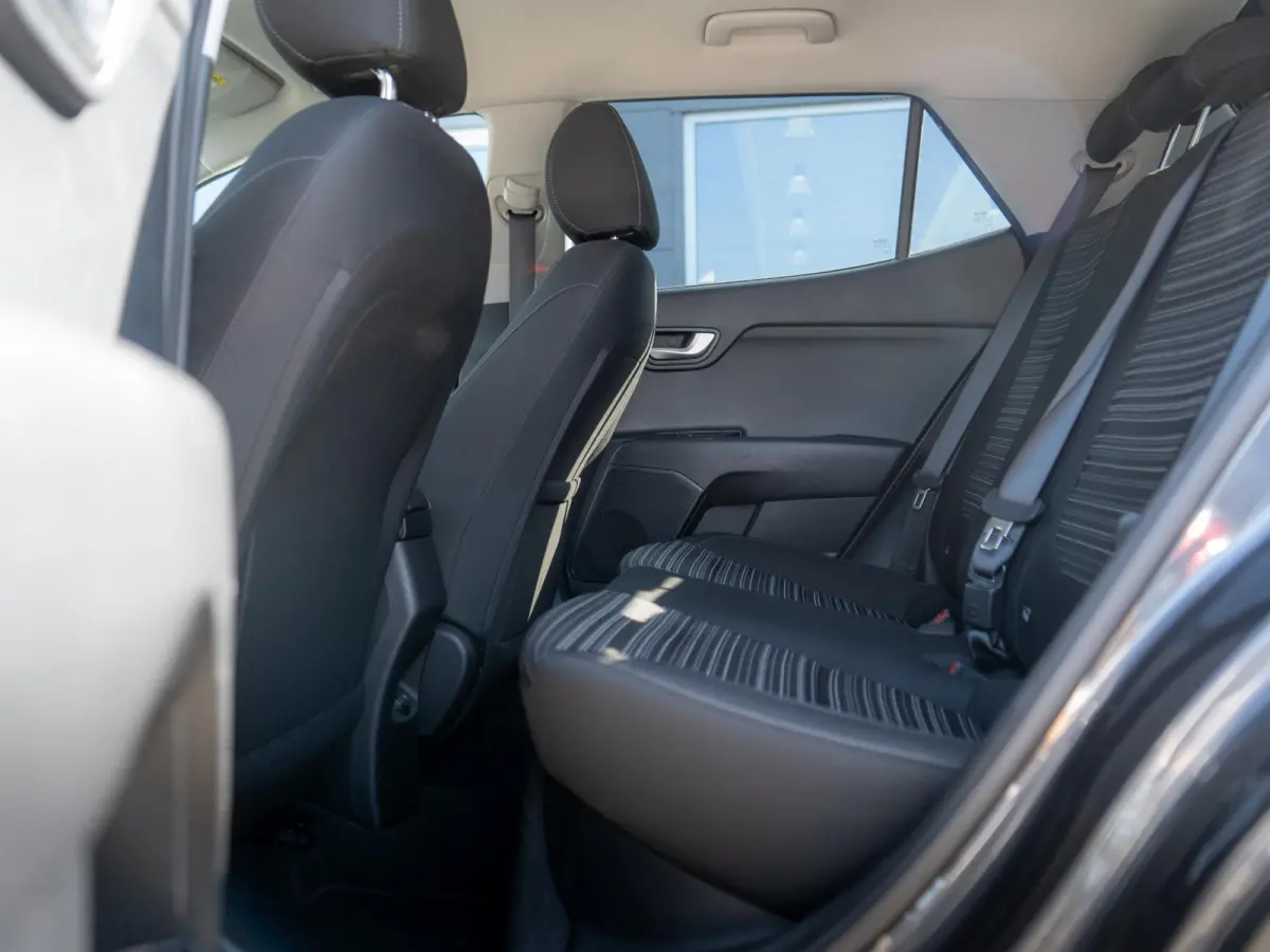 1.0 T-GDi DynamicLinePlusLine | 120PK | Keyless | Navi | Clima | Cruise |