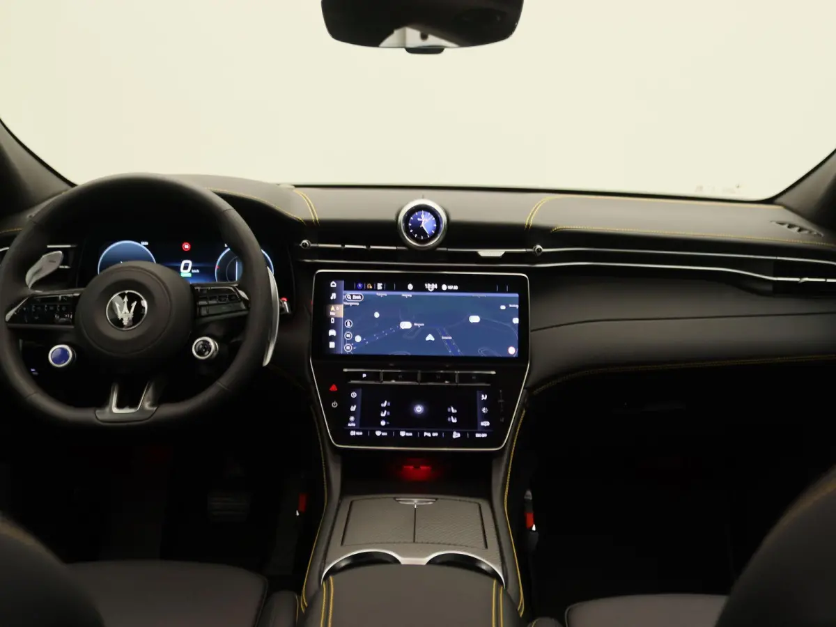 AWD Folgore 105kWh | Sonus faber audio | 360 Camera | Panorama dak | voorraad model |