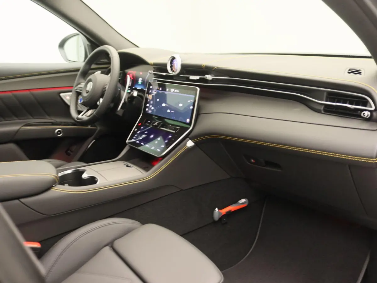 AWD Folgore 105kWh | Sonus faber audio | 360 Camera | Panorama dak | voorraad model |