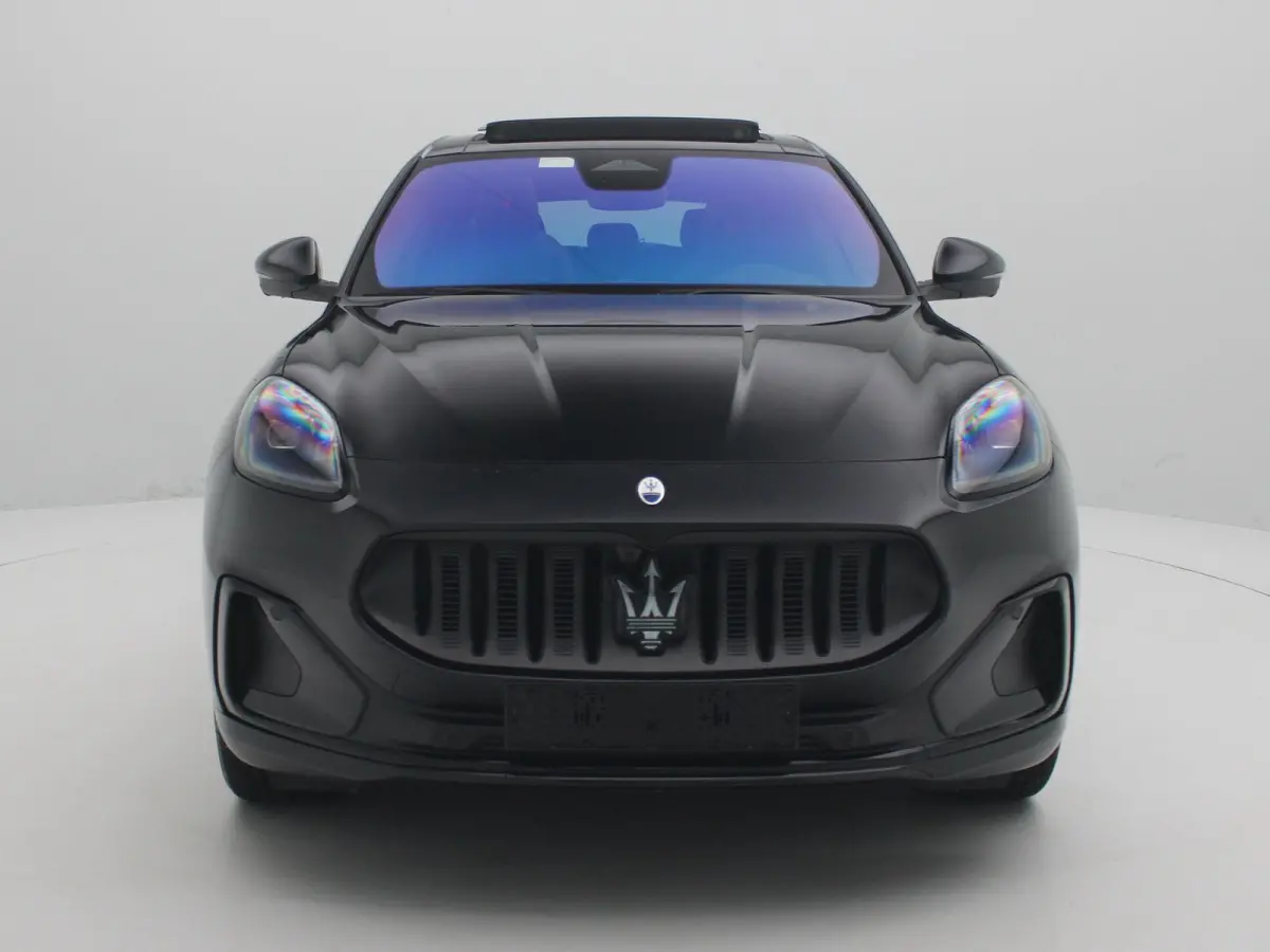 AWD Folgore 105kWh | Sonus faber audio | 3D Carbon Trim | Panorama dak | Voorraad model |