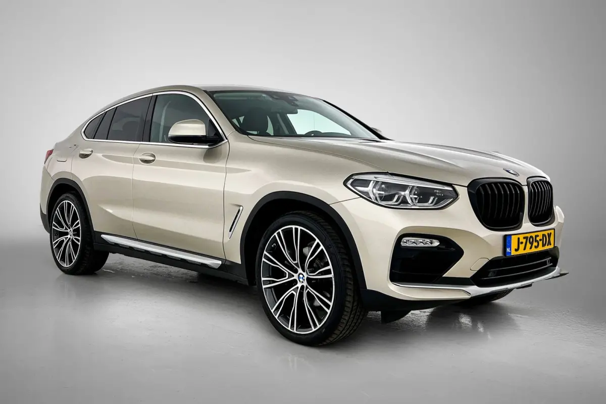 XDrive20i High Executive (Dealer Onderh, Navi, Head-up, Parkeersensoren V+A,, StoelV, Climate Control, Cruise Control, Etc)