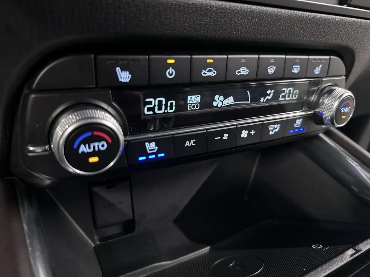 2.0 e-SkyActiv-G 165 Homura Automaat | Leder | Trekhaak