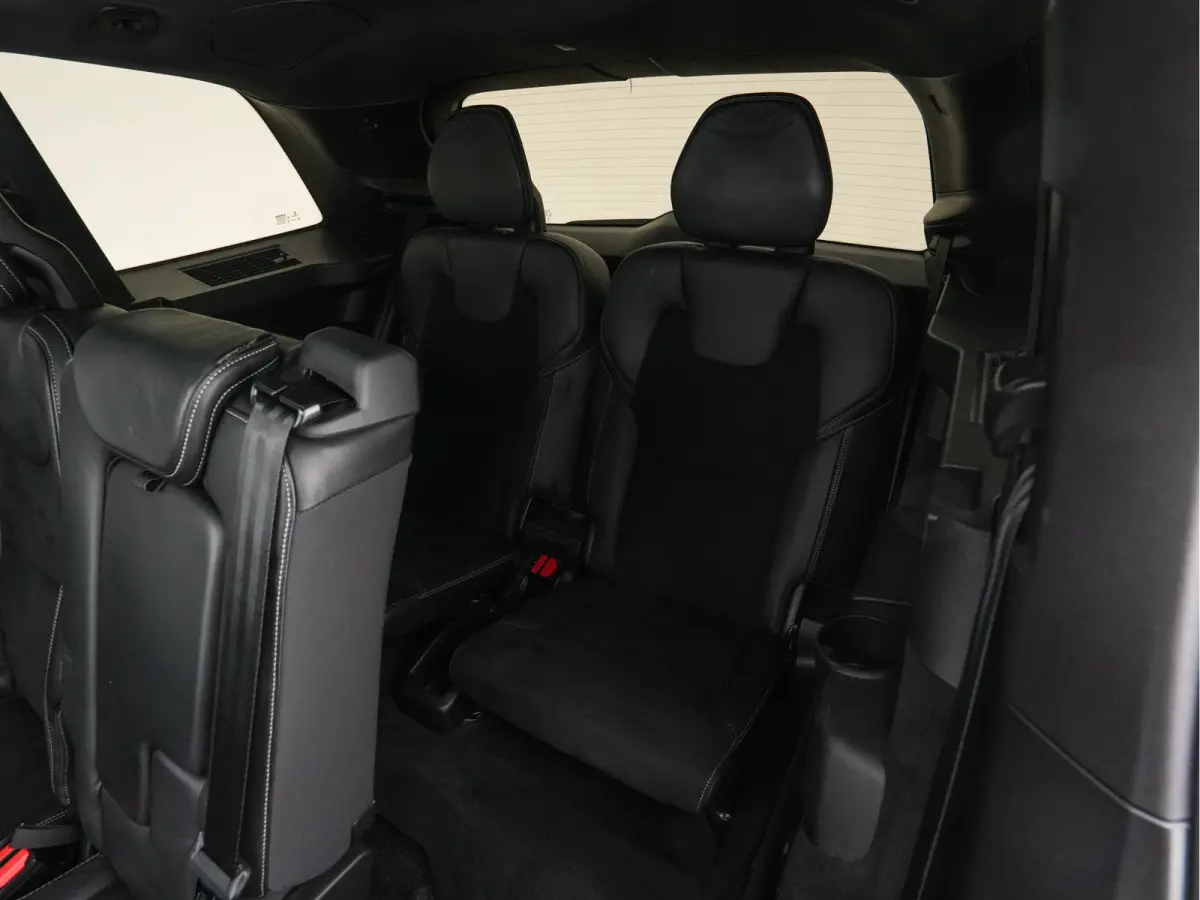 2.0 B5 AWD Inscription R-Design Intro Edition [7-Pers.] Aut. *PANO | LEATHER-ALCANTARA | FULL-LED | MEMORY-PACK | BOWERS&WILKINS | BLINDSPOT | KEYLESS | DIGI-COCKPIT | NAVI-FULLMAP | PRIVACY