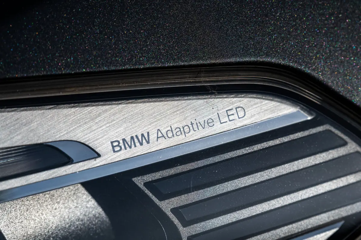 540i xDrive M-Sport I Bowers & Wilkins I Panoramadak I Stoelkoeling & verwarming I 20" Breedset nieuw