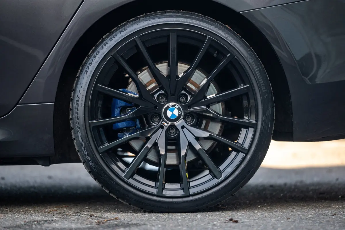 540i xDrive M-Sport I Bowers & Wilkins I Panoramadak I Stoelkoeling & verwarming I 20" Breedset nieuw