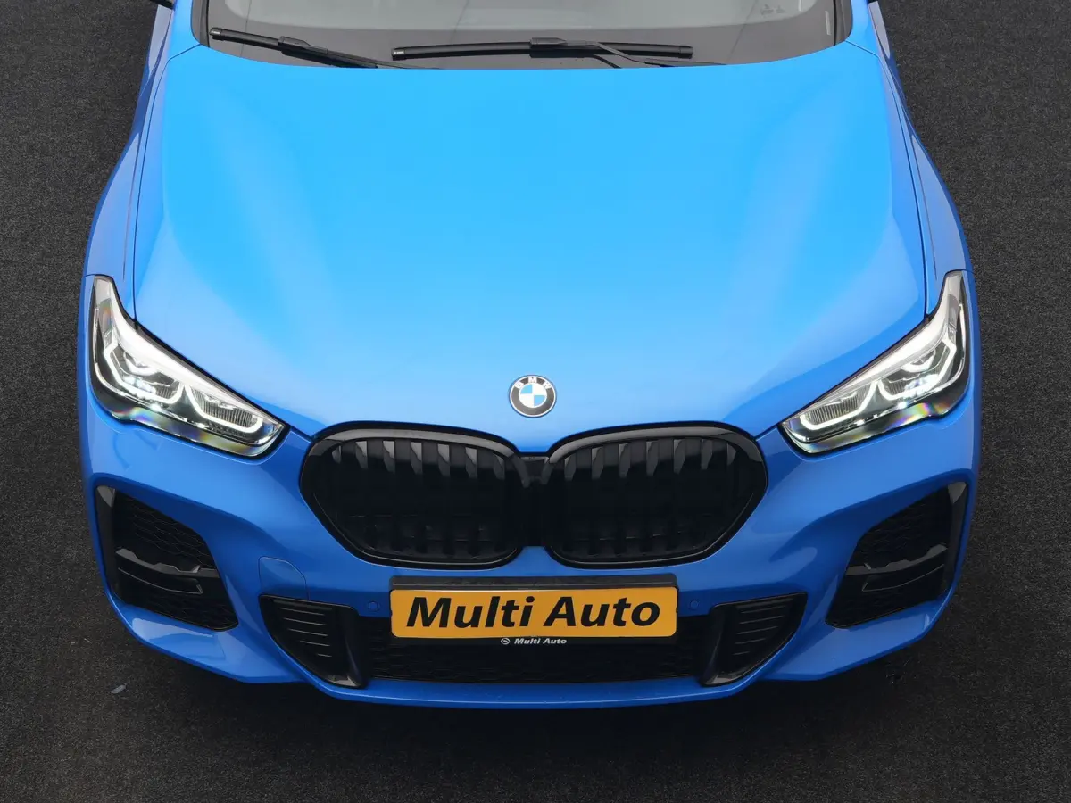 xDrive25e M Sport PHEV 221pk Dealer O.H | Trekhaak Afn. | Panodak | Camera | Sportstoelen & Sportstuur Verwarmd | Hifi Audio | Cruise Control | Sfeerverlichting | Navigatie | DAB | 19"L.M | 