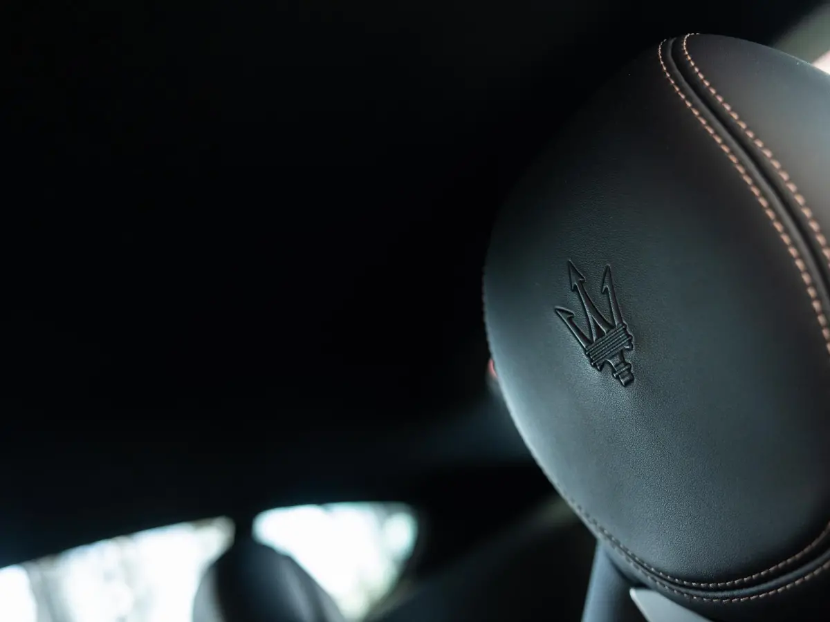 AWD Folgore 92.5 kWh 761pk | 2 jaar garantie | 20-21" velgen | Sonus Faber Premium Audio | Stoelventilatie | Cruise control adaptief