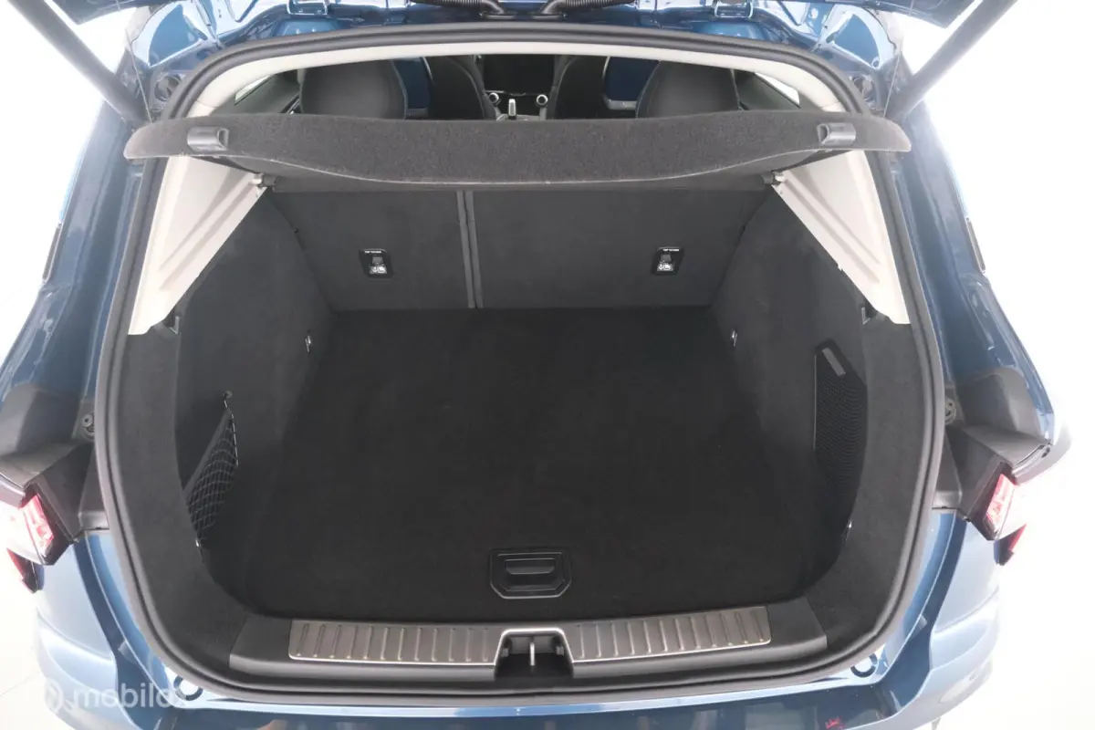 1.5 PHEV 261pk pano|carplay|360cam|acc|lmv20