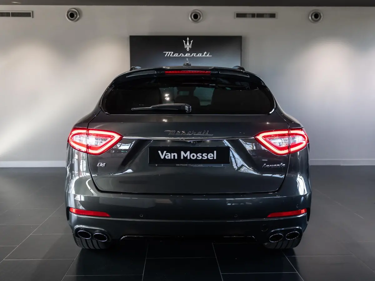 3.0 V6 AWD GranSport 350 pk | 1 jaar garantie |  Uitgebreid leder | Sportstoelen | Dubbel Privacy Glas | Premium Audio | 20" velgen | Driver Assistance Pack
