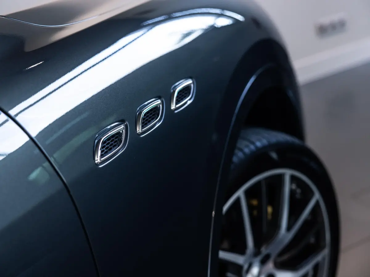 3.0 V6 AWD GranSport 350 pk | 1 jaar garantie |  Uitgebreid leder | Sportstoelen | Dubbel Privacy Glas | Premium Audio | 20" velgen | Driver Assistance Pack