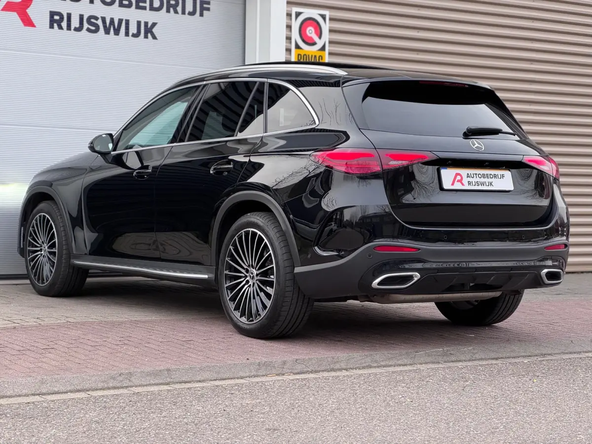 200 4MATIC AMG Line Pano/Memory/Camera