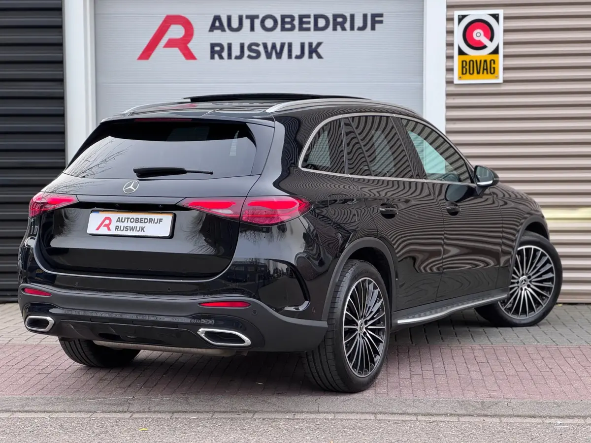 200 4MATIC AMG Line Pano/Memory/Camera