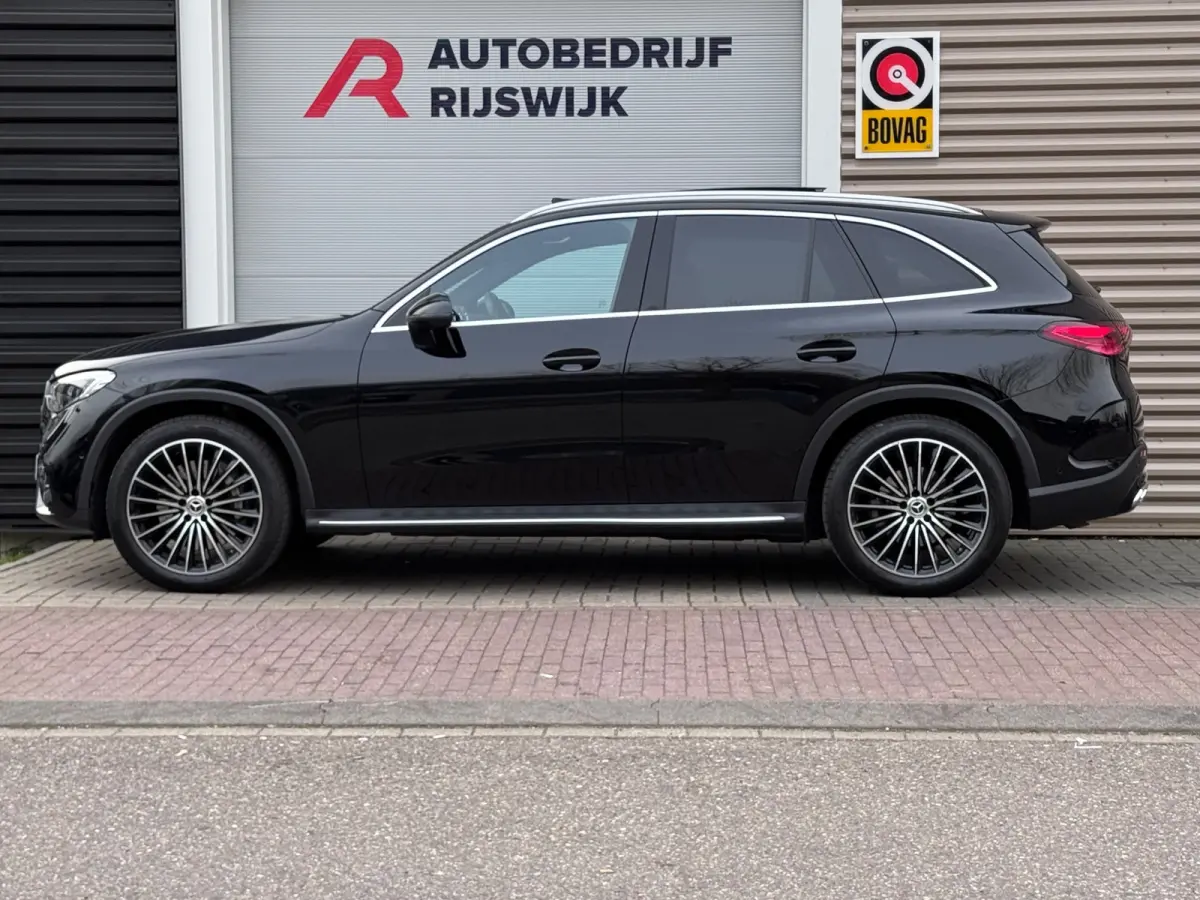 200 4MATIC AMG Line Pano/Memory/Camera
