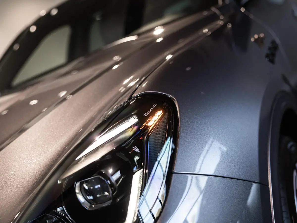 AWD Folgore 105kWh 550 pk | AWD | Panoramadak | Stoelventilatie | Stoel- en Stuurverwarming | Head Up Display