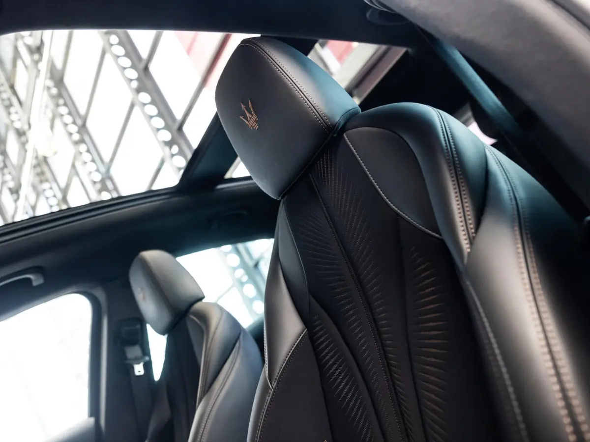 AWD Folgore 105kWh 550 pk | AWD | Panoramadak | Stoelventilatie | Stoel- en Stuurverwarming | Head Up Display