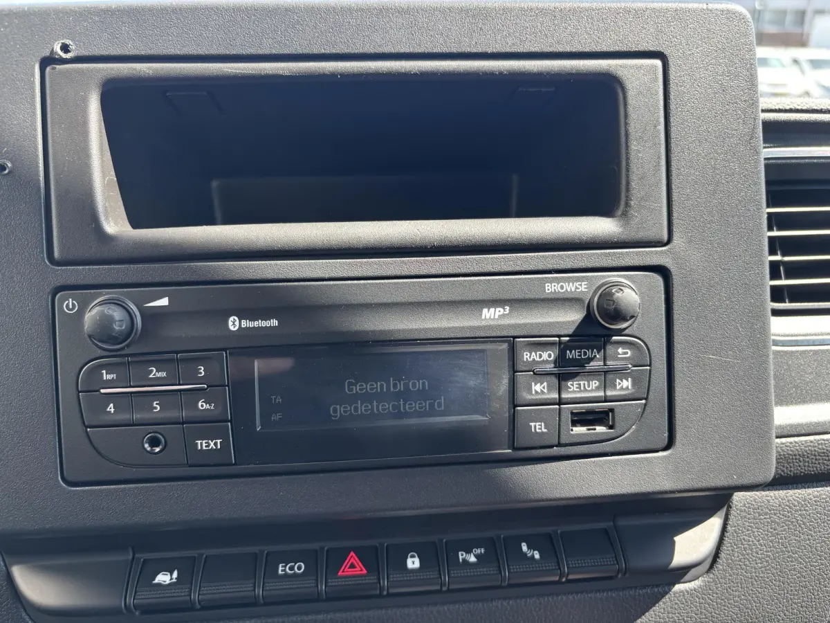 2.3 Turbo L2H2*A/C*CRUISE*HAAK*CAM*TEL*PDC*