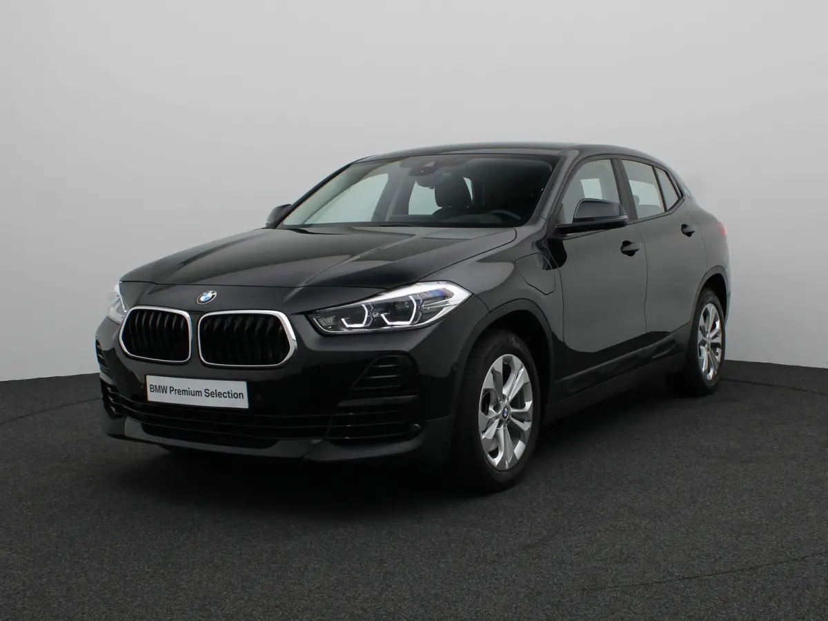 xDrive25e Spiegels Elektrisch Inklapbaar | SoH 92% | Achteruitrijcamera | Verwarmde Stoelen | Park Assistant | Head-Up Display | 17''