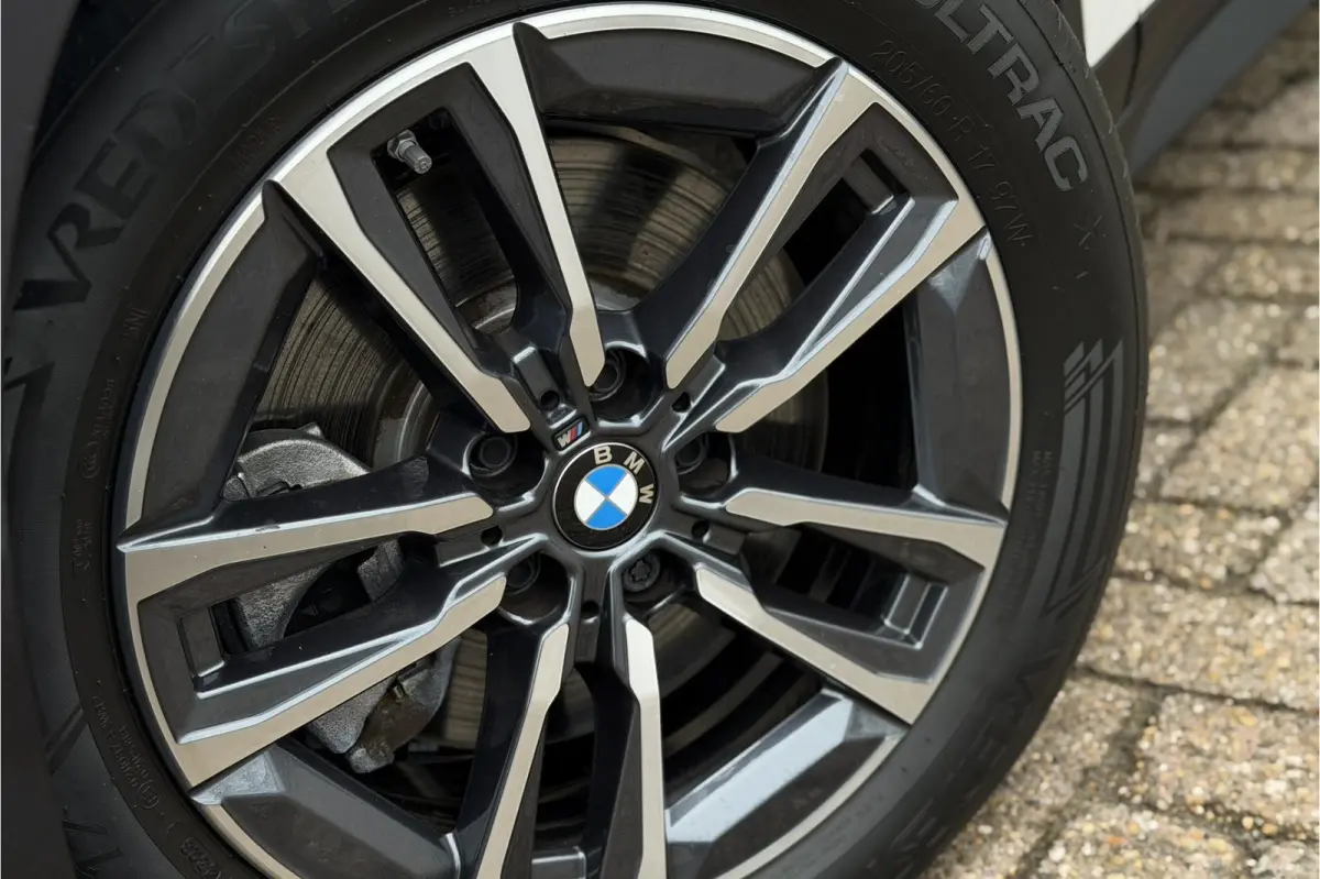 xDrive25e | LED | PDC V + A | Elektrische Klep | 35x op voorraad