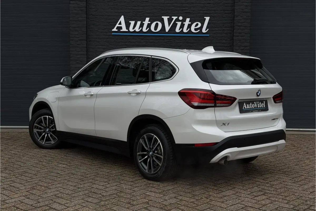 xDrive25e | LED | PDC V + A | Elektrische Klep | 35x op voorraad