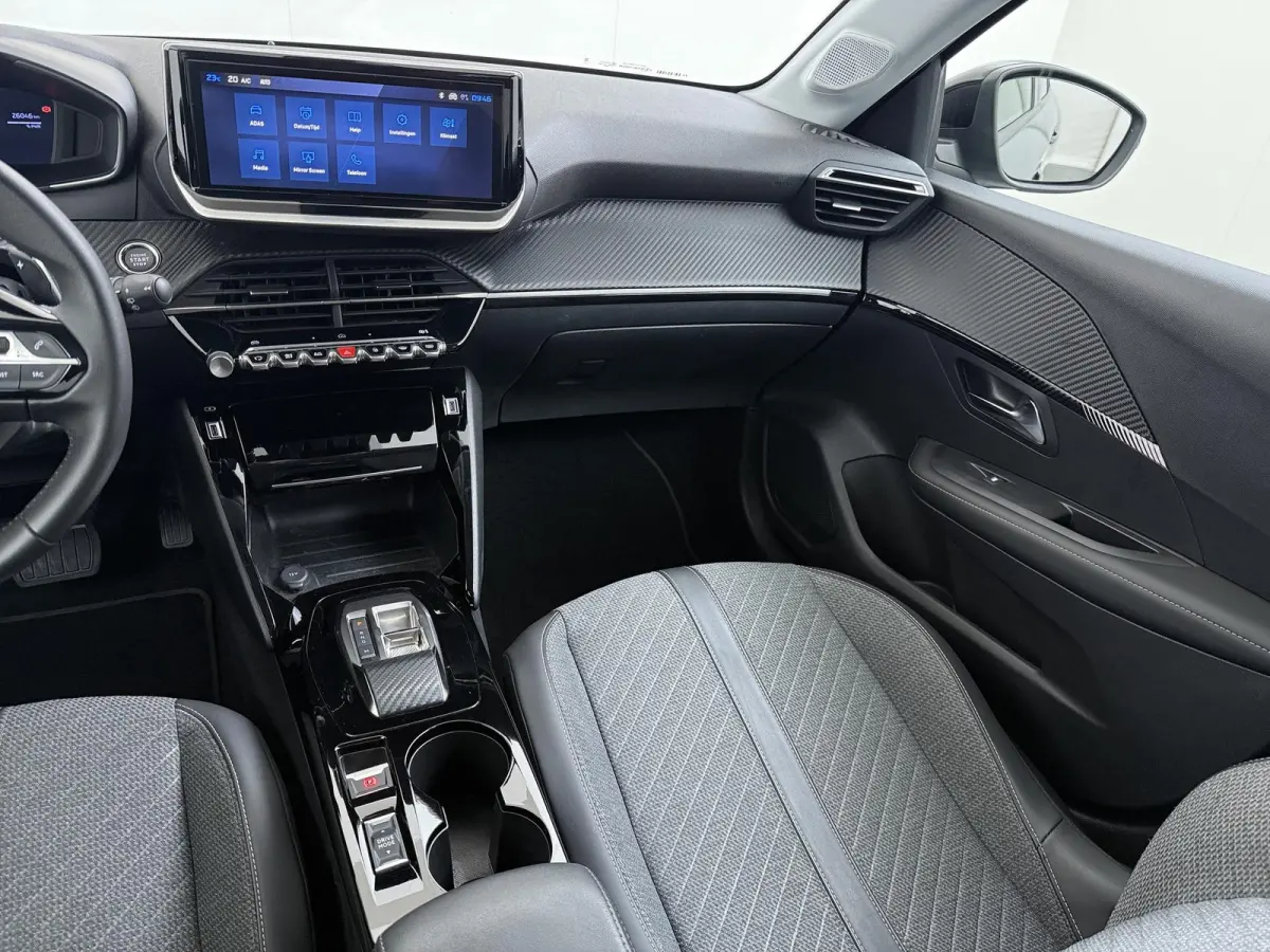 Hybrid e-DCS6 Allure RIJKLAARPRIJS | FABRIEKSGARANTIE t/m 03-2027 | TOPSTAAT! | KEYLESS ENTRY | APPLE CARPLAY-ANDROID AUTO| PARKEERSENSOREN VOOR EN ACHTER |