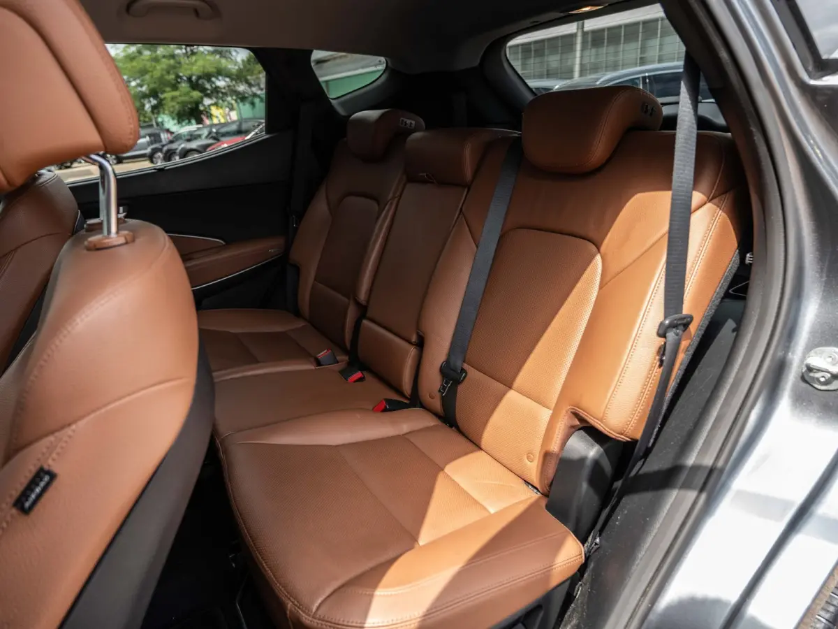 2.2 CRDi Comfort 7p.