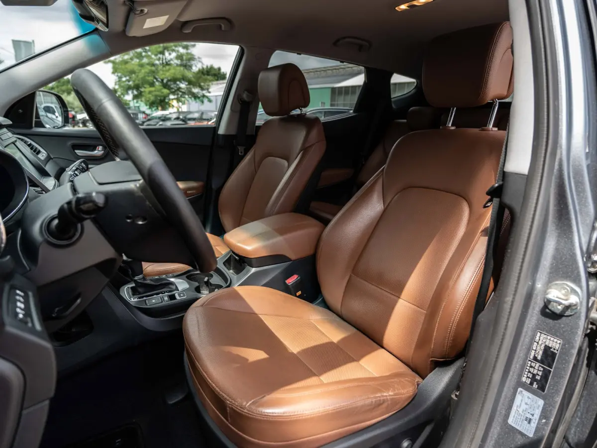 2.2 CRDi Comfort 7p.