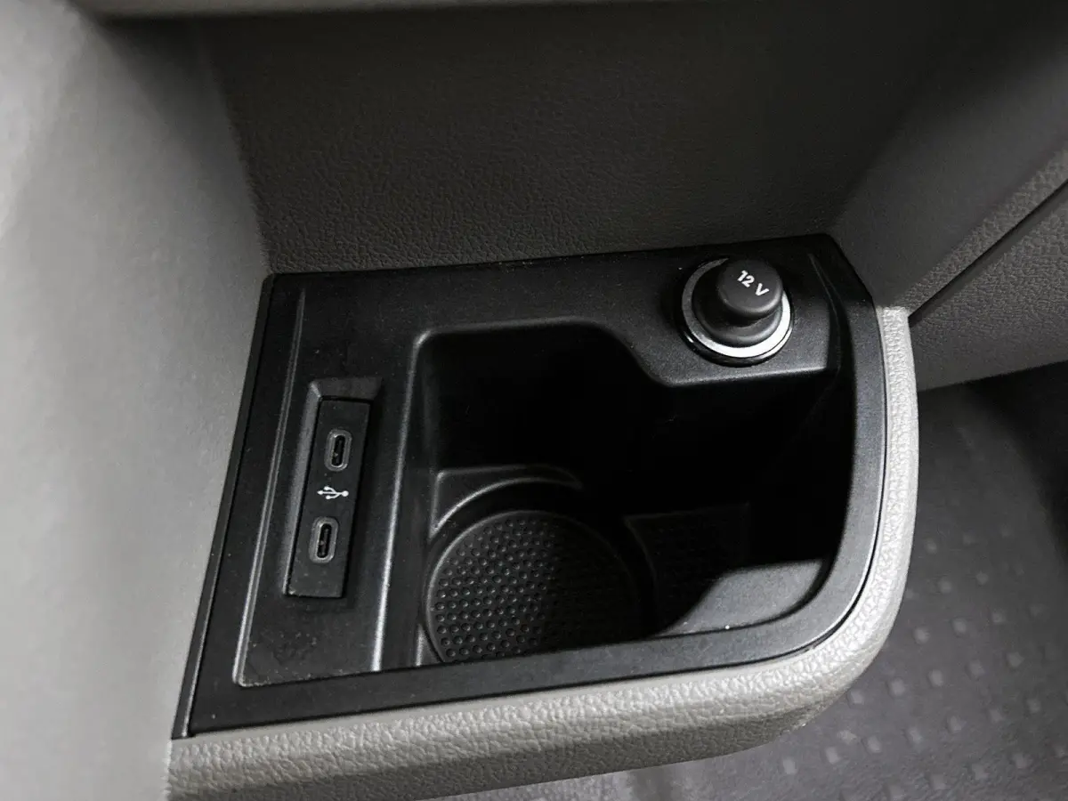 2.0 TDI L1H1 110PK Airco | DAB+ | App-Connect | Cruise Control | Parkeersensoren Achter |