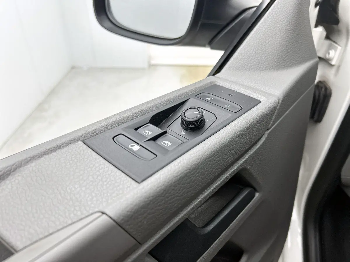 2.0 TDI L1H1 110PK Airco | DAB+ | App-Connect | Cruise Control | Parkeersensoren Achter |