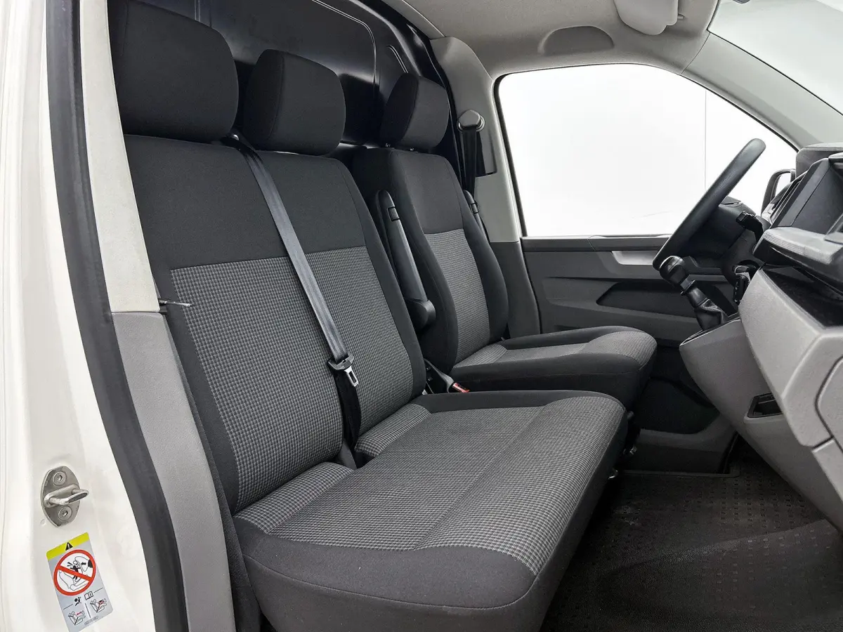2.0 TDI L1H1 110PK Airco | DAB+ | App-Connect | Cruise Control | Parkeersensoren Achter |