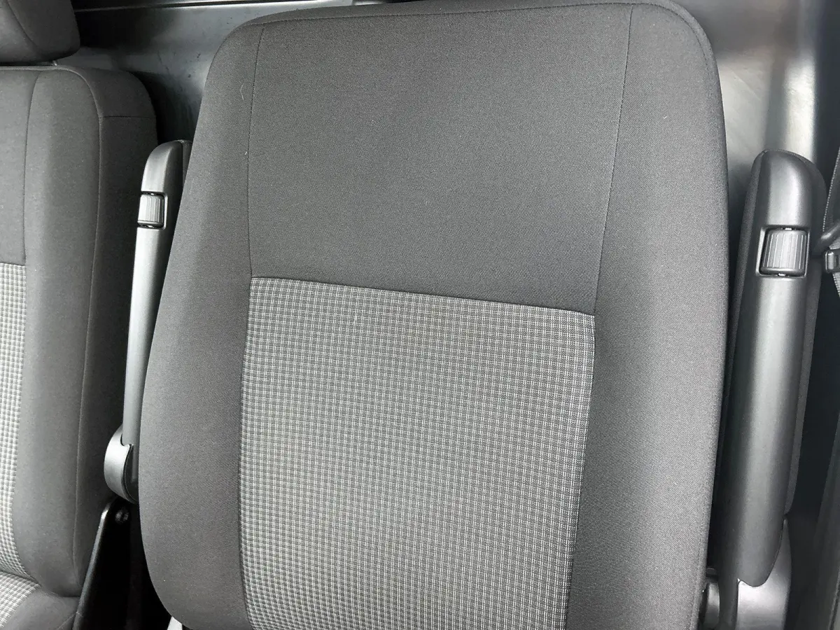 2.0 TDI L1H1 110PK Airco | DAB+ | App-Connect | Cruise Control | Parkeersensoren Achter |
