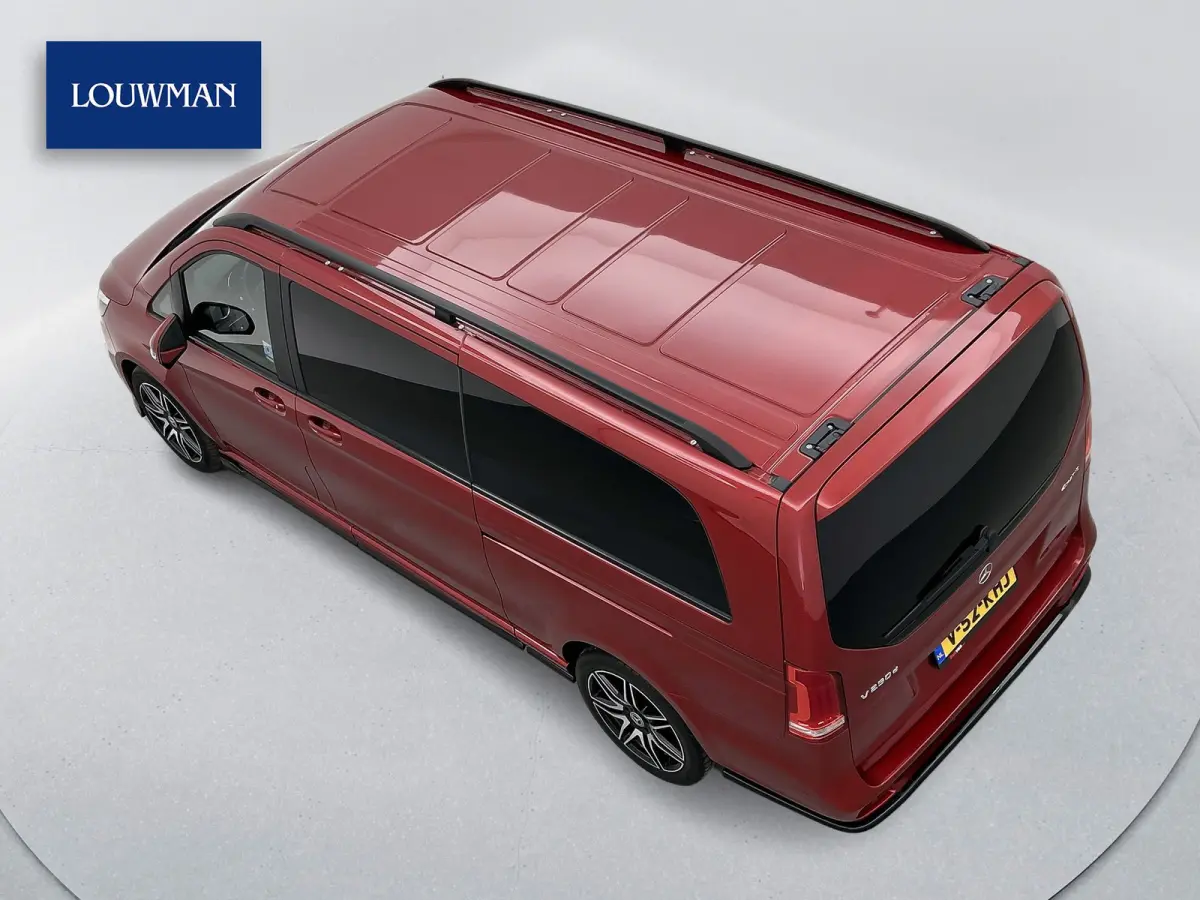 250d DC L3 AMG 4-Matic Maxton Spoilers Hyacinth Red metallic Dubbele Cabine Leder Dubbele Schuifdeur Lane Assist