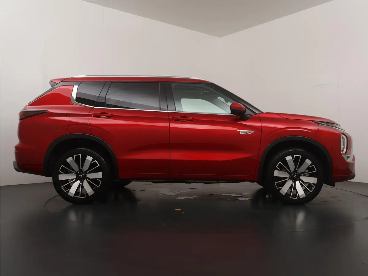 2.4 PHEV Instyle | €4.000 Voorraadkorting | 360° Camera | Adaptive Cruise Control | Bekleding Leder | Climate Control | Elektrische Kofferklep | Elektrische Stoelen | Navigatie | Panorama