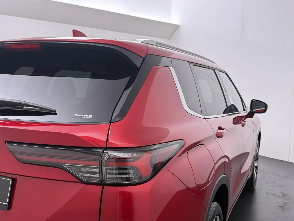 2.4 PHEV Instyle | €4.000 Voorraadkorting | 360° Camera | Adaptive Cruise Control | Bekleding Leder | Climate Control | Elektrische Kofferklep | Elektrische Stoelen | Navigatie | Panorama