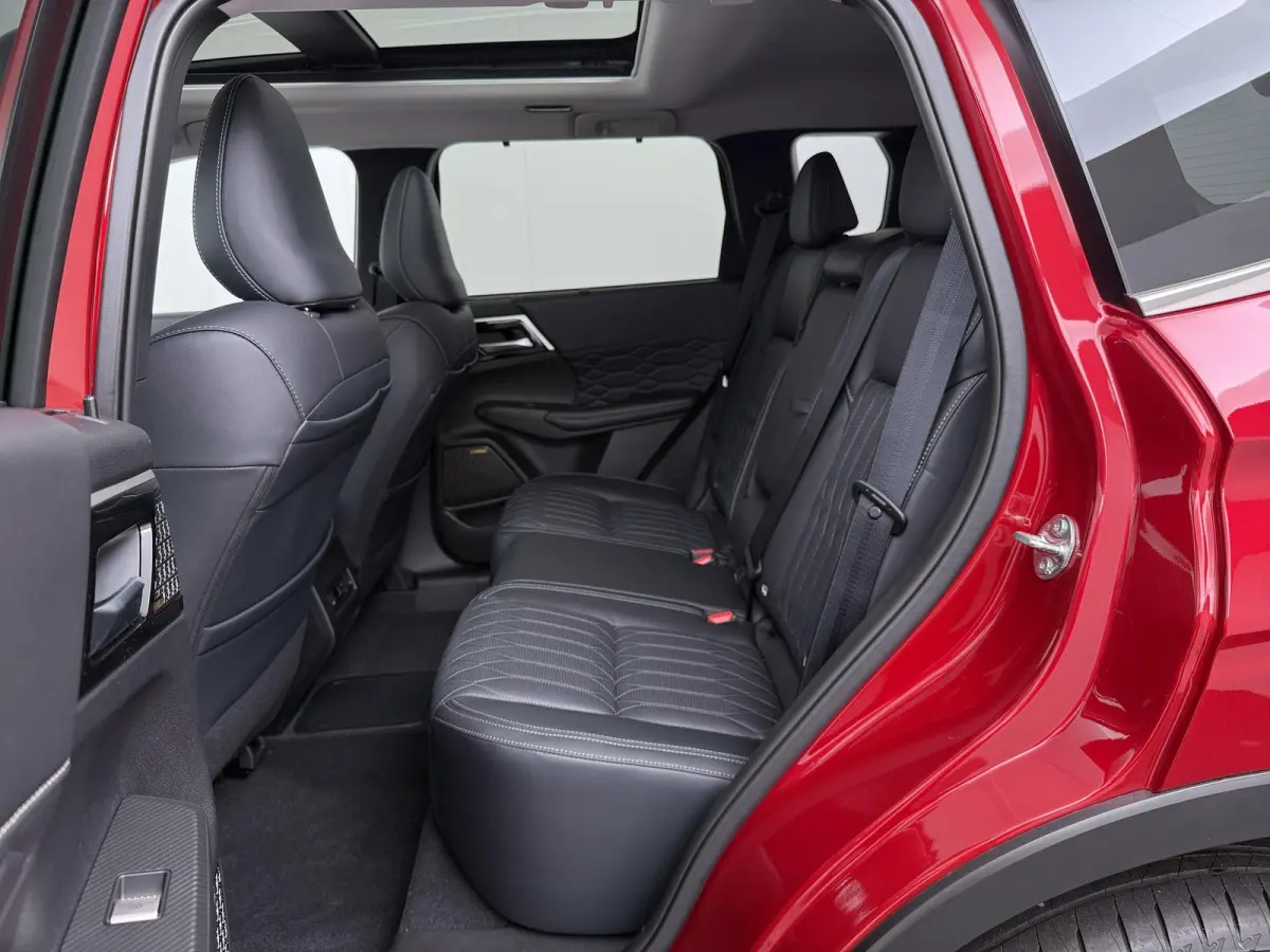 2.4 PHEV Instyle | €4.000 Voorraadkorting | 360° Camera | Adaptive Cruise Control | Bekleding Leder | Climate Control | Elektrische Kofferklep | Elektrische Stoelen | Navigatie | Panorama