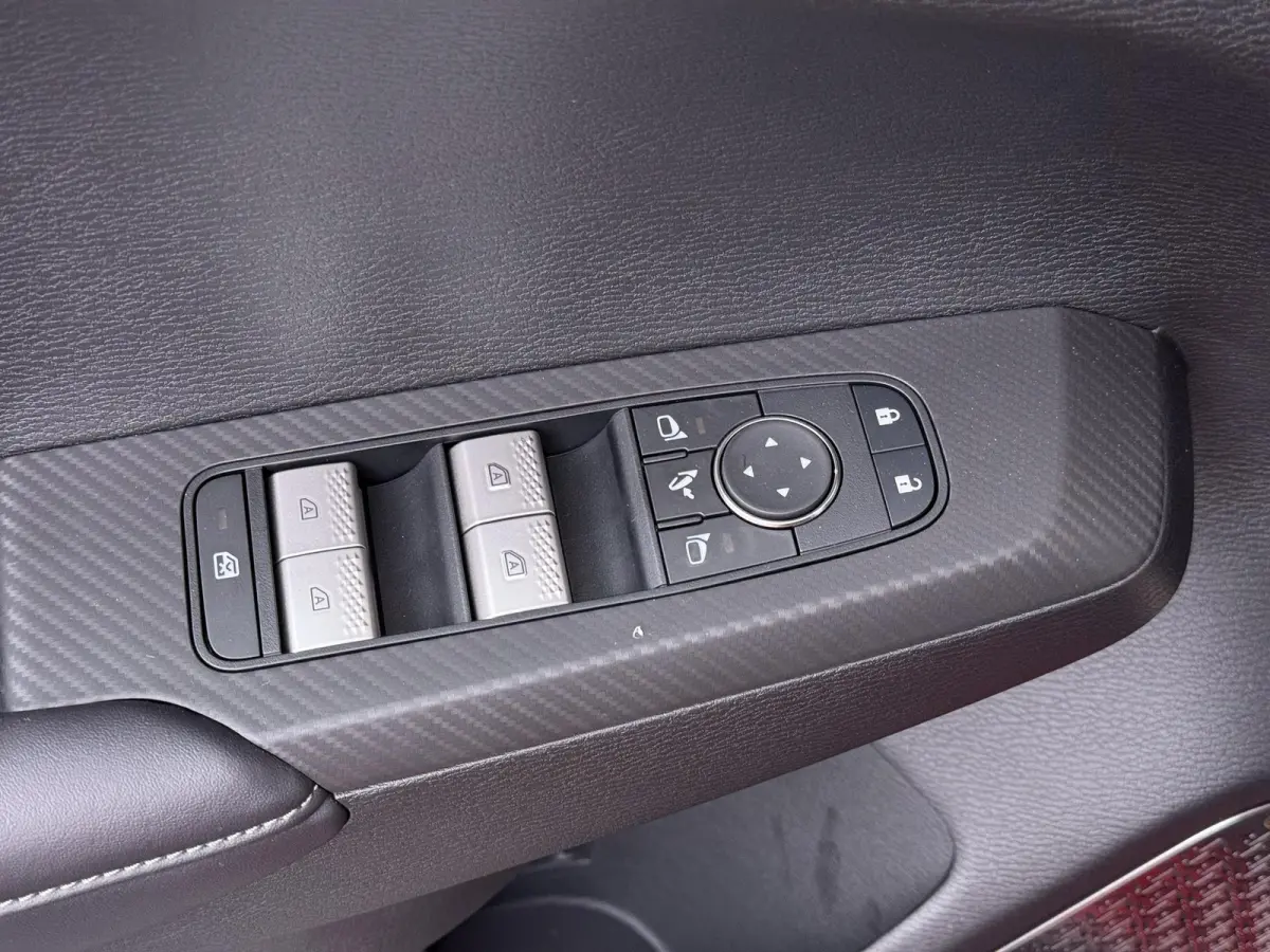 2.4 PHEV Instyle | €4.000 Voorraadkorting | 360° Camera | Adaptive Cruise Control | Bekleding Leder | Climate Control | Elektrische Kofferklep | Elektrische Stoelen | Navigatie | Panorama