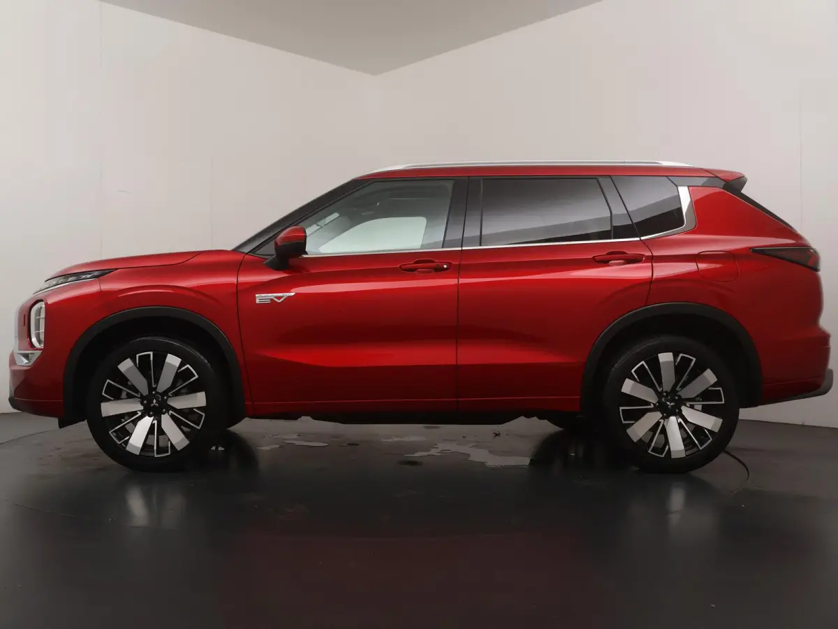 2.4 PHEV Instyle | €4.000 Voorraadkorting | 360° Camera | Adaptive Cruise Control | Bekleding Leder | Climate Control | Elektrische Kofferklep | Elektrische Stoelen | Navigatie | Panorama