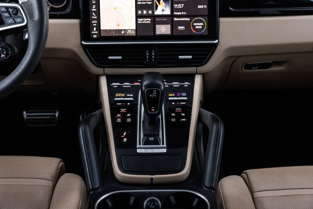 2.9 S | 4WS | Pano | 360 Cam | Trekhaak | Luchtvering