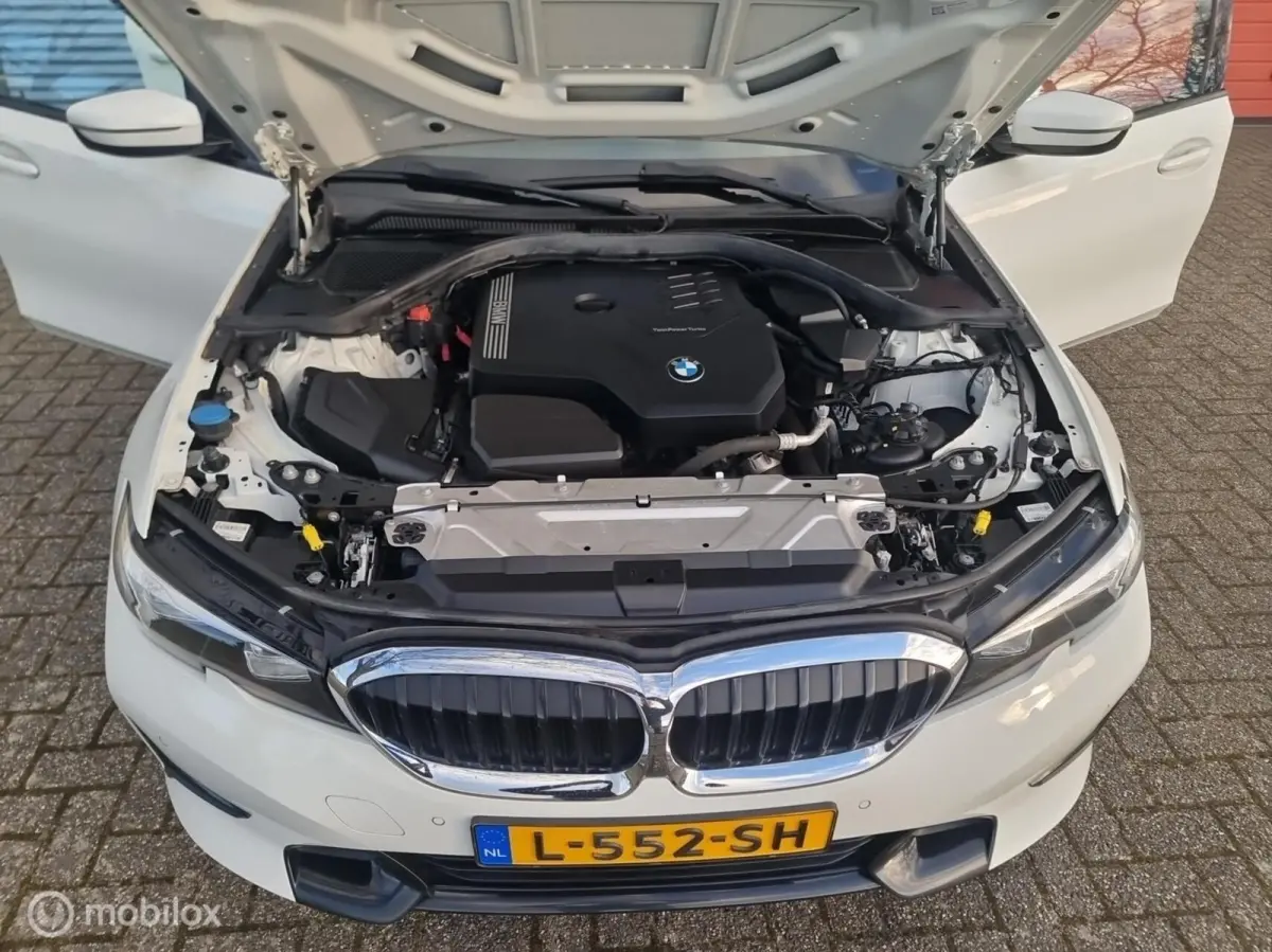 2.0T High Executive Aut-8 Sport-Line. Topstaat!