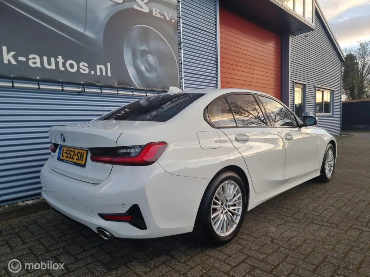 2.0T High Executive Aut-8 Sport-Line. Topstaat!