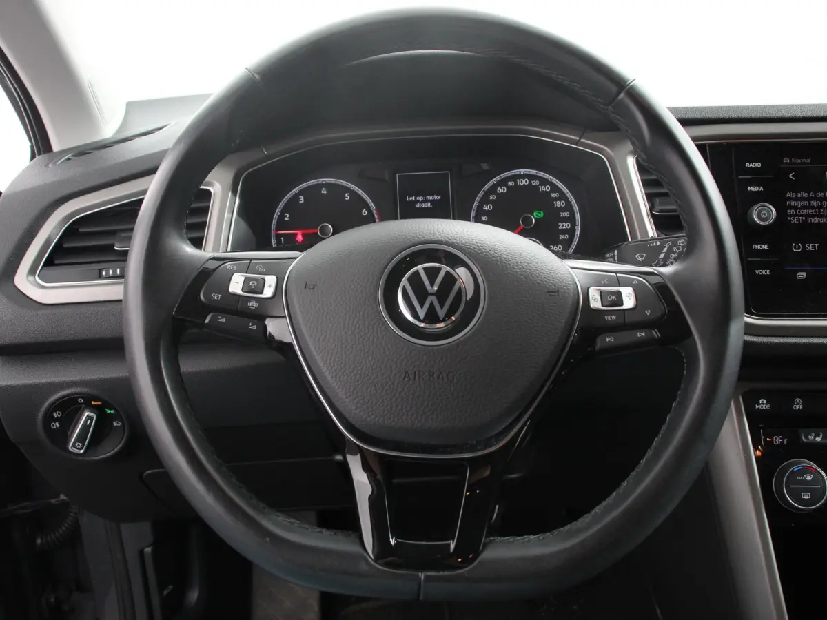 1.5 TSI 150pk DSG Style Team Climate Control Camera Parkeer sensoren Adaptive Cruise control Dab Electrisch bedienbare kofferbak Lichtmetalen Velgen