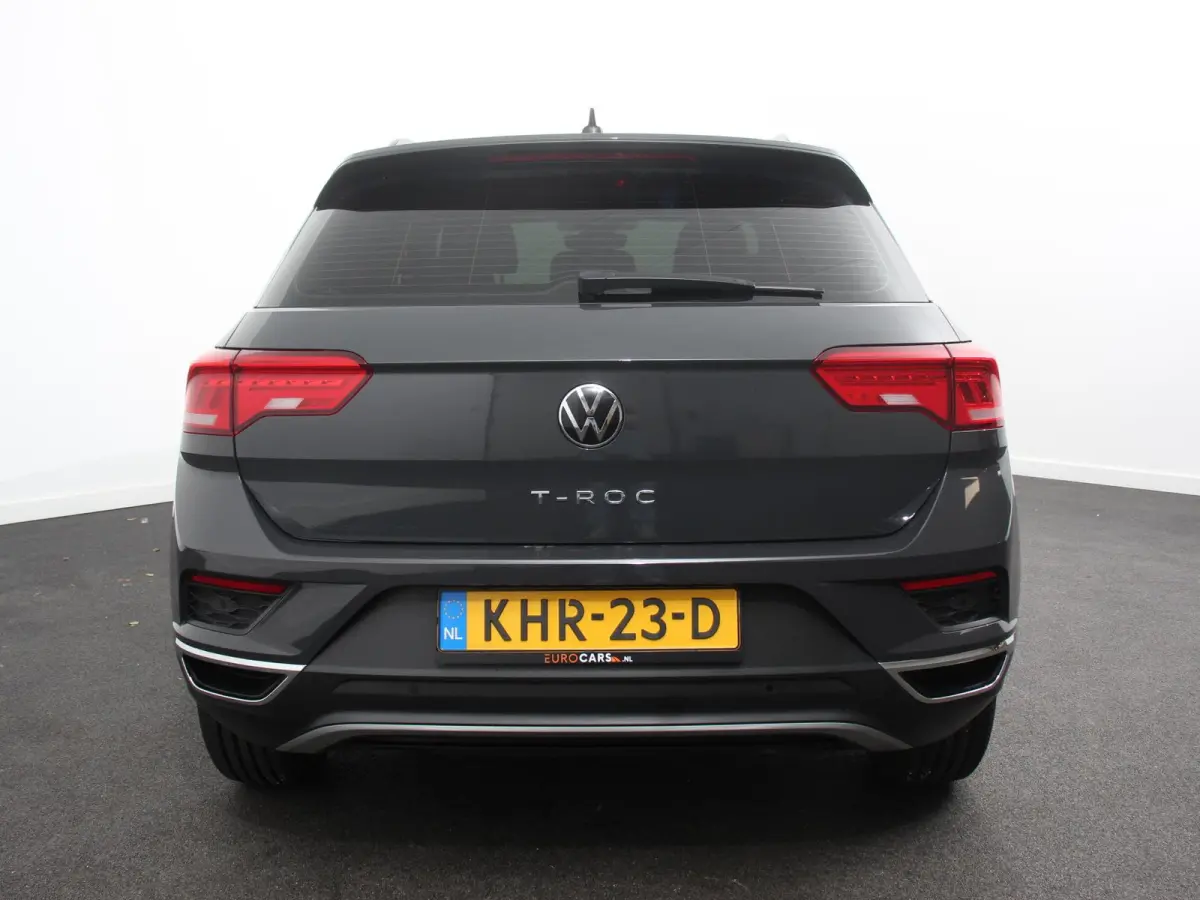 1.5 TSI 150pk DSG Style Team Climate Control Camera Parkeer sensoren Adaptive Cruise control Dab Electrisch bedienbare kofferbak Lichtmetalen Velgen