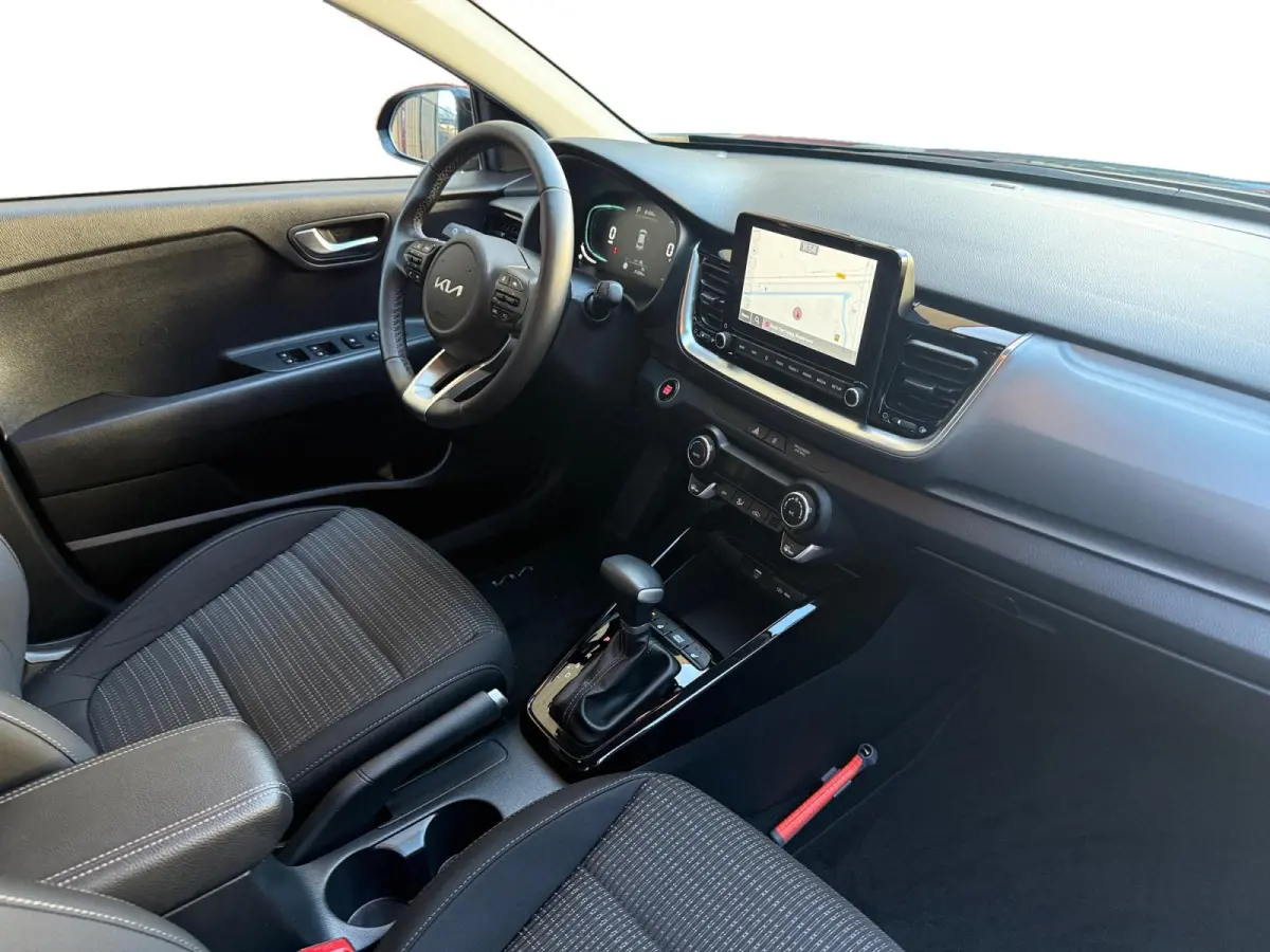 1.0 T-GDi MHEV DynamicPlusLine Automaat | Cruise Control Adaptief | Stoelverwarming | Carplay & Android Auto | Camera | Fabrieksgarantie t/ 3-5-2032 + 3x 1 jaar* | NAP