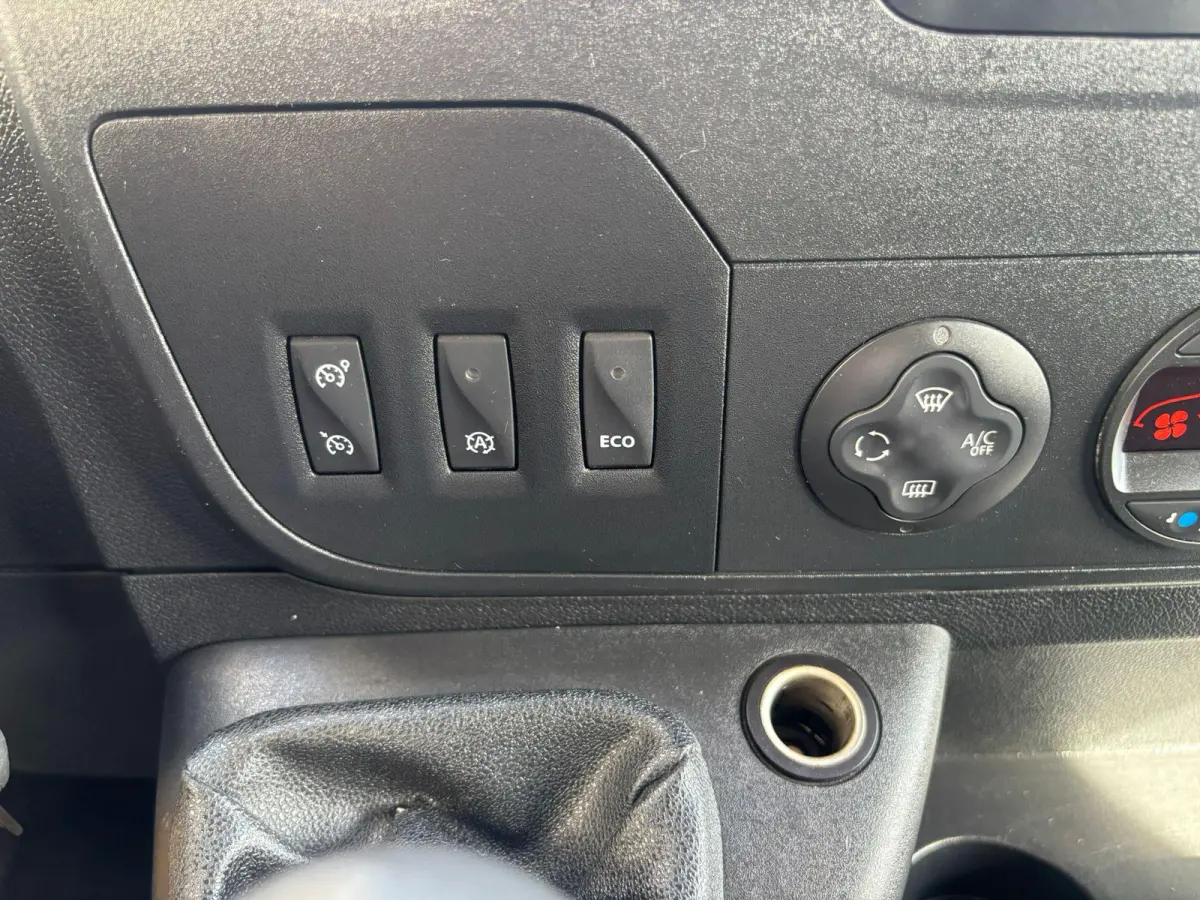 2.3 BiTurbo L2H2*CARPLAY*3-ZITS*A/C*CRUISE*HAAK*