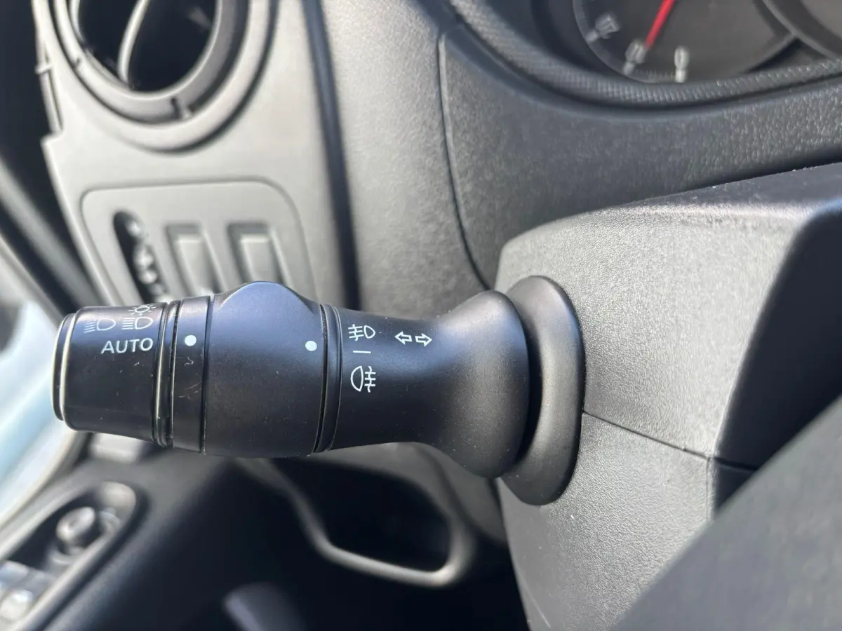 2.3 BiTurbo L2H2*CARPLAY*3-ZITS*A/C*CRUISE*HAAK*
