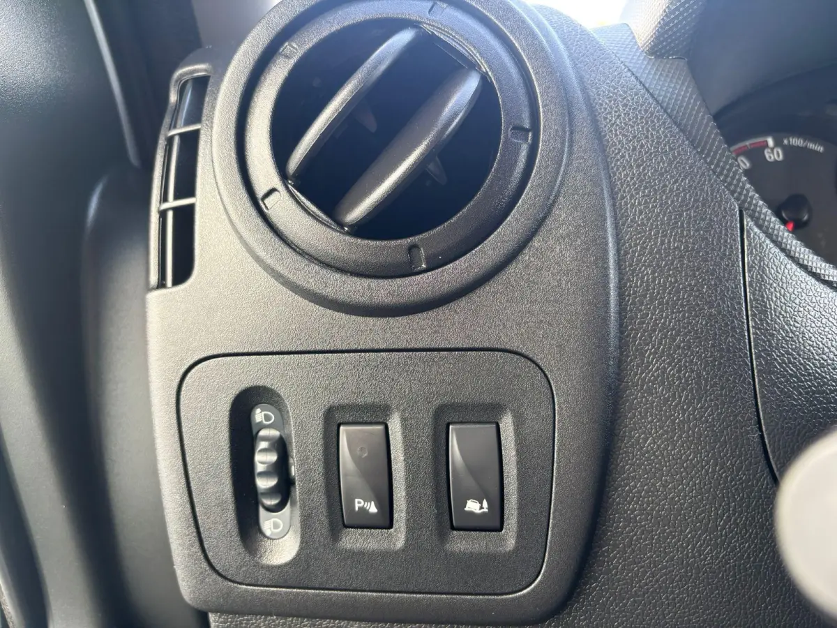 2.3 BiTurbo L2H2*CARPLAY*3-ZITS*A/C*CRUISE*HAAK*