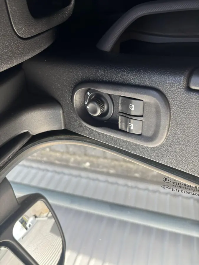 2.3 BiTurbo L2H2*CARPLAY*3-ZITS*A/C*CRUISE*HAAK*