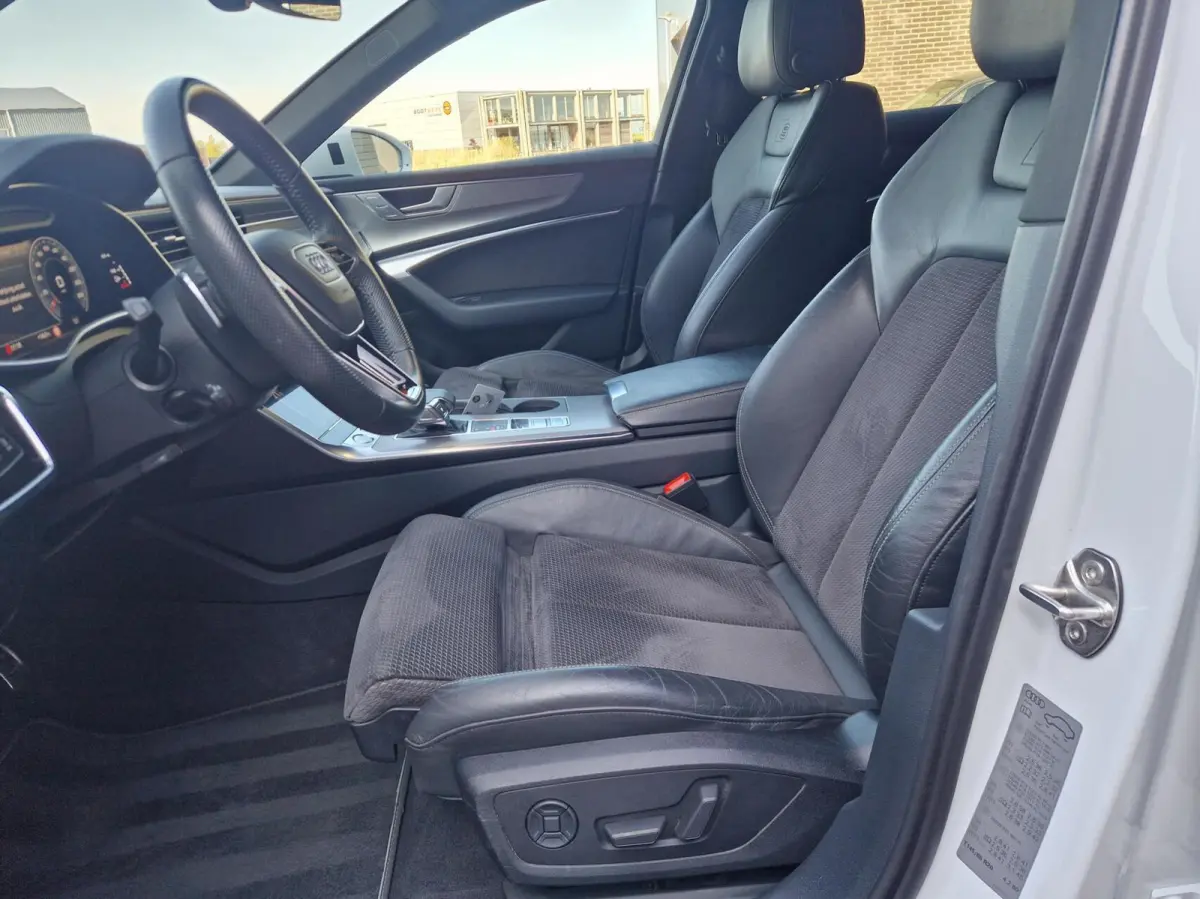 45 TFSI quattro Business edition 12MND BOVAG GAR| NAVI|360 CAMERA|AFN. TREKHAAK|2X S-LINE|ACC
