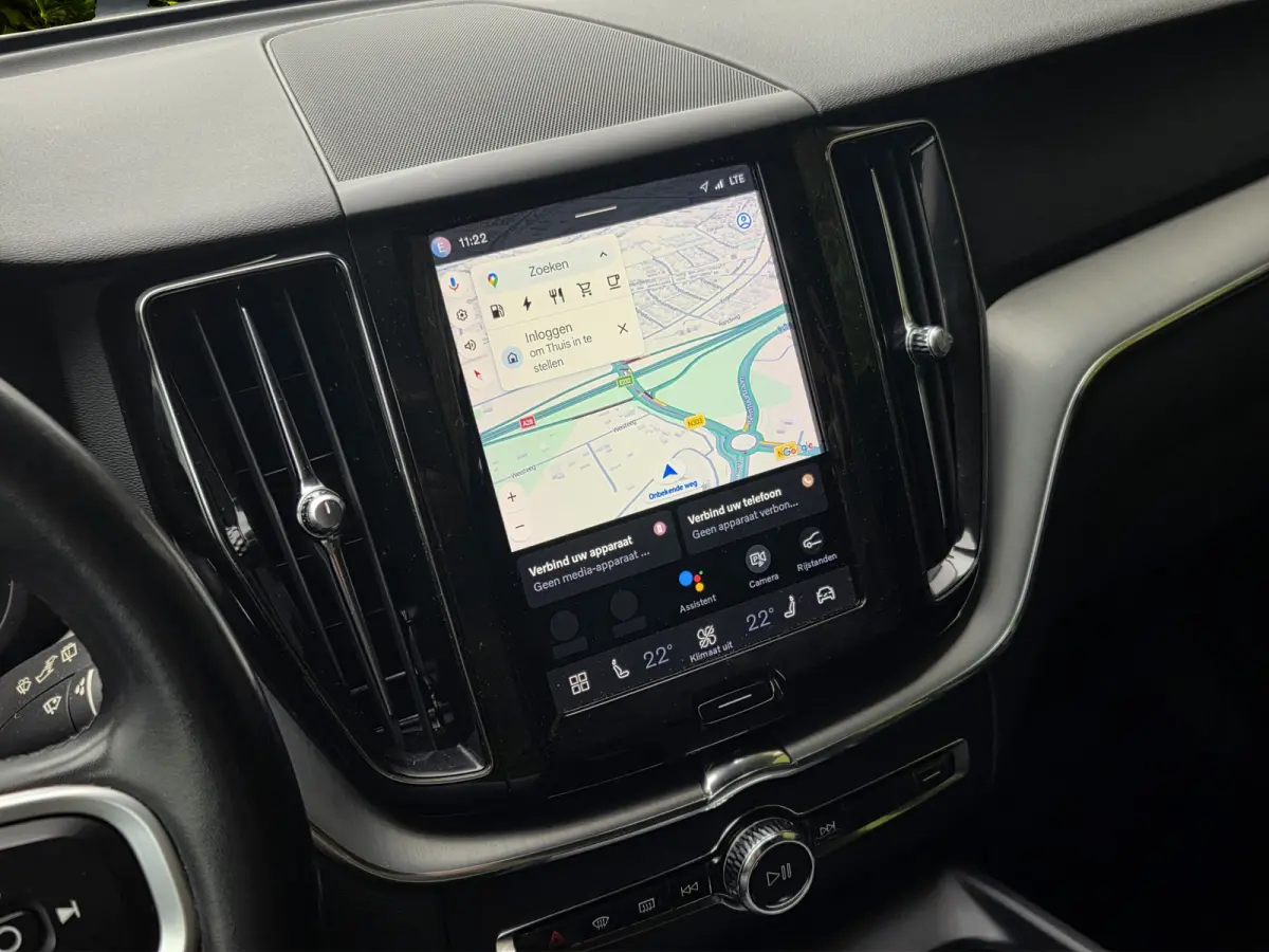 2.0 T6 Plug-in hybrid AWD Inscription | Long Range! | SOH 100% | Panoramadak | Keyless | Draadloze lader