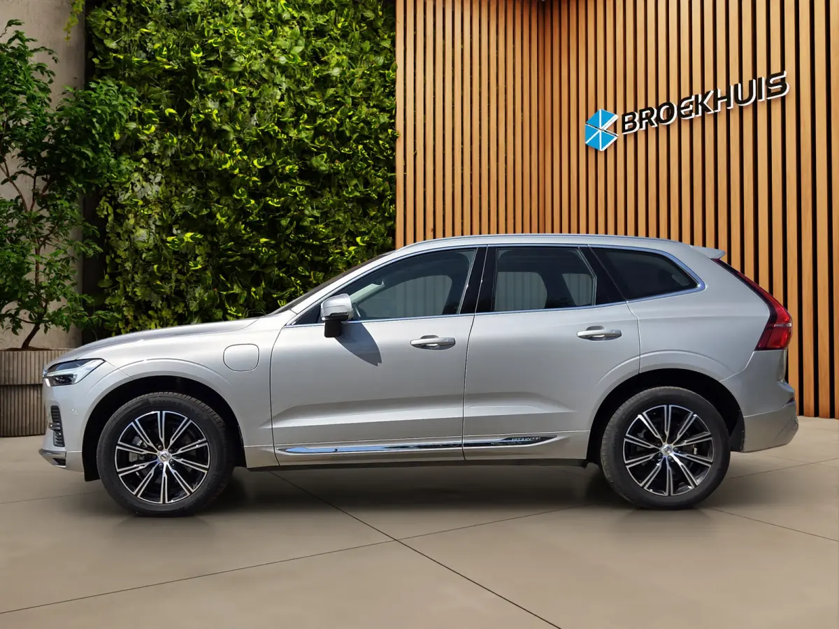 2.0 T6 Plug-in hybrid AWD Inscription | Long Range! | SOH 100% | Panoramadak | Keyless | Draadloze lader