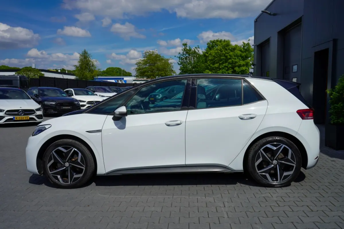 Pro 58 kWh | 94,83% SOH | Led | Adap. Cruise | Stoelverwarming